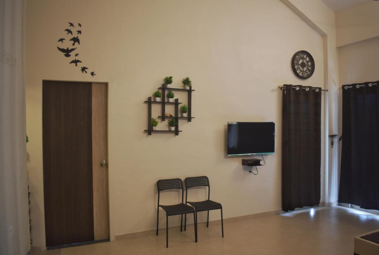 Mountainview Paradise - Cozy 1Bhk Amidst Mountains Карджат Экстерьер фото
